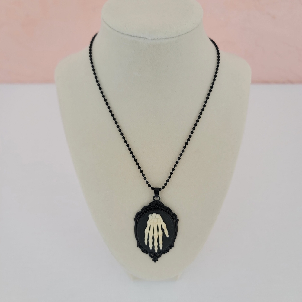 Skeleton Hand Cameo Retro Necklace